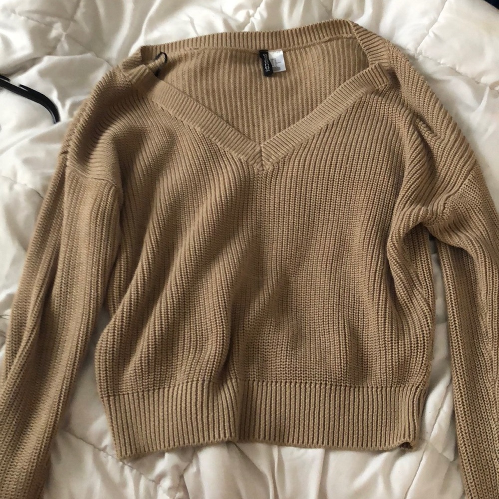 Brown sweater